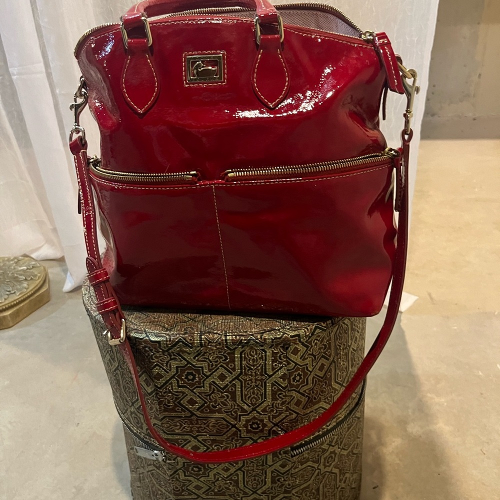 Dooney Bourke patent Leather Red top Zipper Closure Satchel handbag